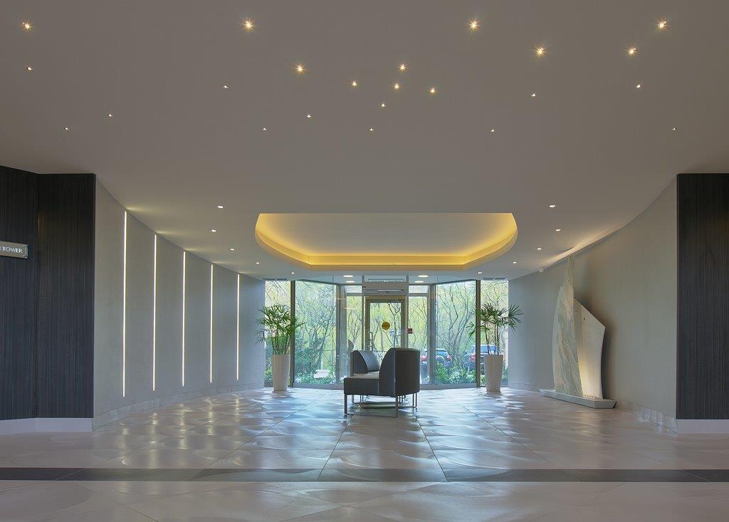 mdr-lobby-6-.jpg mdr-lobby-6-.jpg