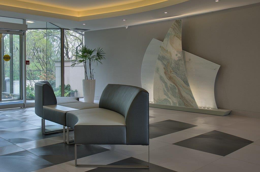 mdr-lobby-7-.jpg mdr-lobby-7-.jpg